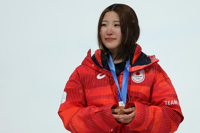 【ミラノ五輪】スノボ銅の小野光希、メダルを実感「積み重ねがギュッと詰まった重み」……4年前は9位に終わり悔し涙 画像