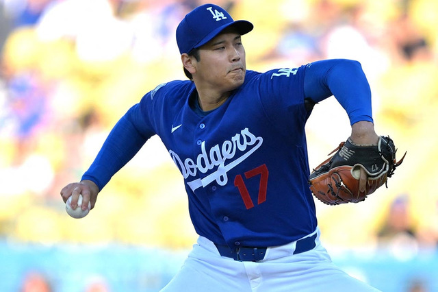 【MLB】古巣相手に奪三振ショーの大谷翔平は「サイ・ヤング賞を獲れる？」　記者からの質問にロバーツ監督の答えは…… 画像