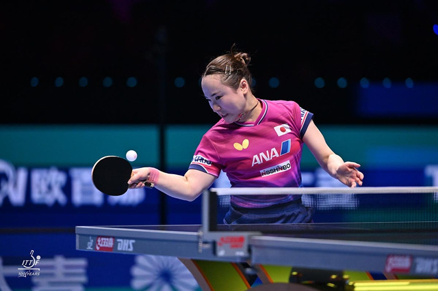 伊藤美誠、ルーマニアの36歳サウスポーに圧巻ストレート　2大会連続メダルへ、快勝で決勝トーナメント進出【ITTF男女ワールドカップ】 画像