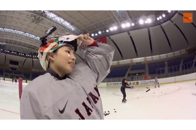 ソニーのアクションカメラがアイスホッケー日本女子代表、戦いの場に迫る 画像