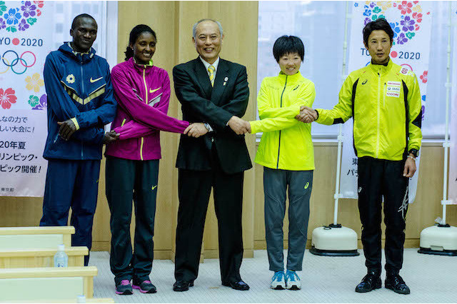 【東京マラソン15】国内外の招待選手が東京都庁の舛添知事を表敬訪問 画像