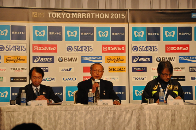 【東京マラソン15】1万人の警備体制、ランニングポリスなど「テロを視野に入れた体制」 画像