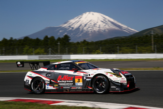 【SUPER GT 第2戦】GT300、日産 GT-R 勢が強さ見せつける［写真蔵］ 画像