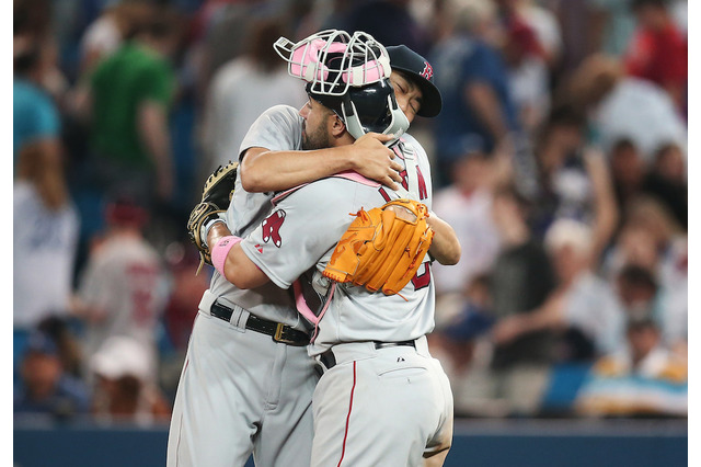 【MLB】レッドソックス・上原、日米通算100勝100セーブを達成 画像