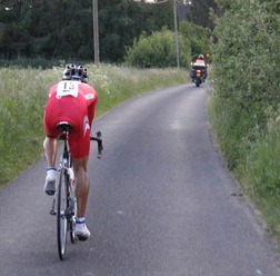 　オランダのナイメーヘンで開催されている2008世界大学選手権自転車競技大会は2日目の5月23日、男女のロードタイムトライアルが行われ、順天堂大の辻本翔太が29位になった。