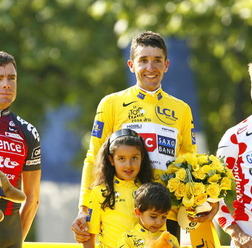 　08年のツール・ド・フランスで総合優勝を達成したカルロス・サストレ（スペイン）は、三大自転車レースでコンスタントな成績を残しながらも総合優勝からは見放されていた。
「ツール・ド・フランス総合優勝はボクが描ける最大の夢だった。チーム一丸となってそれを成