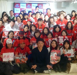 広島ブランドショップTAUで広島カープ・梵英心選手のトークショーが開催（2015年12月21日）