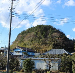 千葉県香取郡多古町にある丸山。自然地形の山としては、千葉県最低標高だ
