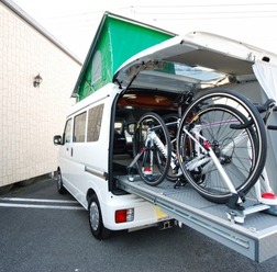 自転車を積める「ツメルンダー」、ジャパン キャンピングカーショー出展