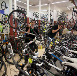 自転車販売店イメージ