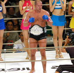 エメリヤーエンコ・ヒョードル、UFC登録へ | CYCLE やわらかスポーツ