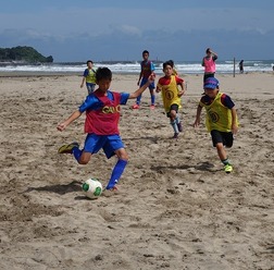 ビーチサッカー bayfm78 Cupが7月に開催