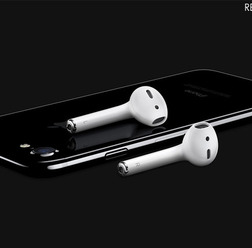 iPhone 7はイヤホン端子を搭載しないアップル初のスマホでもある。iPhoneによる音楽リスニングはどこへ向かうのだろうか