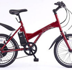 　大手スポーツ用品店、アルペンが開発した電動ハイブリッド自転車が10月1日から自社ブランド「IGNIO（イグニオ）」としてスポーツデポ・アルペン全店で予約発売を開始する。アシスト比率を新基準の1対2に対応したスポーツタイプで、販売価格も市場価格を大きく下回る 5