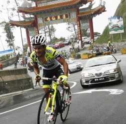 　マレーシアで開催されているアジア最高峰のステージレース、ツール・ド・ランカウィは3月6日、プトラジャヤからゲンティンハイランドまでの102.8kmで第6ステージを行い、ベネズエラのホセ・ルハノ（ISD・ネーリ）が区間勝利。前日までの3分24秒差をひっくり返して一気