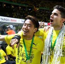 ドルトムント、ドイツ杯で5年ぶり4度目の優勝 （2017年5月27日）