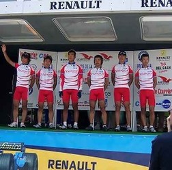 Team VANG Cyclingレースレポート。LES BOUCLES DE LA MAYENNE 2日目、第1ステージでは、福島康司選手が5位でゴールした。