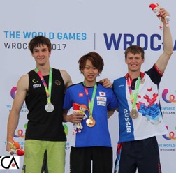 第10回ワールドゲームズ、男子ボルダリングで緒方良行（中央）が金メダルを獲得（2017年7月21日）