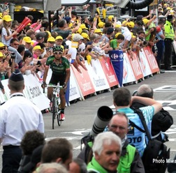 ツール・ド・フランス第2ステージを疲労困憊でゴールする新城幸也