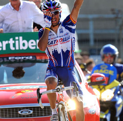 　ブエルタ・ア・エスパーニャは9月11日、ブルゴス～ペニャ・カバルガ間の178kmで第14ステージが行われ、ホアキン・ロドリゲス（31＝スペイン、カチューシャ）が優勝した。