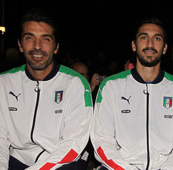 イタリア代表の一員としてともに戦ってきたのブッフォン（右）とアストーリ（左） photo/Getty Images