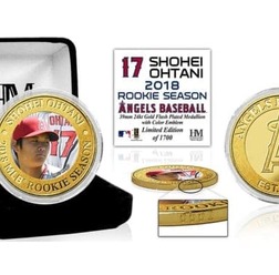 大谷メジャー“初モノ”グッズ4種の1つ「MLBルーキーシーズンゴールドコイン」【写真提供：北海道日本ハムファイターズ】