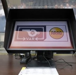 欧州の複数のリーグでVARが導入されている photo/Getty Images