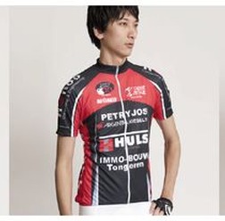 　欧州プロ・クラブチームのサイクルウエアを販売するサイト、「エアロ・アズール」を手がけるクランノートは、ビオレーサー社製クラブチーム・サイクルウエアの新作10点を4月29日から販売することになった。初回は各デザイン25着を入荷し、取り扱い店とオンラインショ