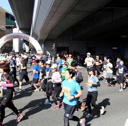 スタート地点は甲子園前!チャリティーレース「にしのみや甲子園ハーフマラソン」11月開催