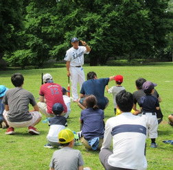 西武OB選手がレクチャー!親子キャッチボールイベント「PRAY-BALL!埼玉」6月開催