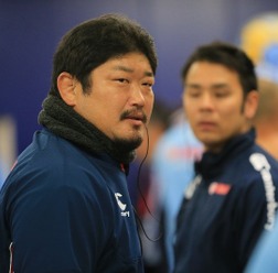 ラグビー日本代表スクラムコーチがONE TEAMのチームづくりについて語るプログラム開催