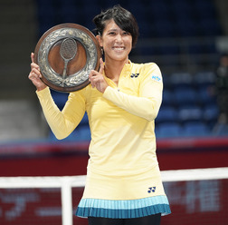 【テニス】最年長初優勝者・秋田史帆　「いつかは…」と信じ続けた全日本テニス選手権の栄冠