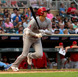 【MLB】月間MVP受賞の大谷翔平、レンジャーズ戦「2番DH」　3本差接近のゲレーロJr.を突き放す38号に期待