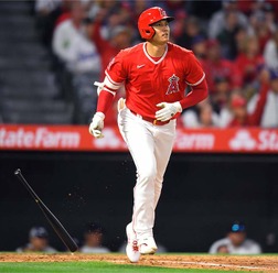 【MLB】3号ソロの大谷翔平に続き、マイク・トラウトも上昇気配 相手投手が抑えても感じた“凄み”
