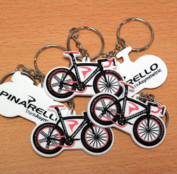 　ジロ・デ・イタリアで活躍中のイタリア製自転車ブランド、ピナレロのキーホルダーが日本に入荷した。