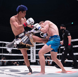 【RISE × SHOOT BOXING】原口健飛、宿敵GLORYの世界強豪に“リベンジ”V　来場した武尊と皇治に「勇気もらった」