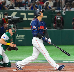 【WBC】大谷翔平、全勝対決の初回 自身の看板を直撃する特大先制3ラン