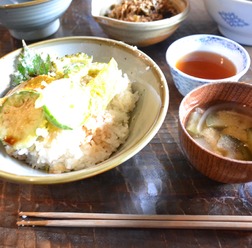 絶品！古民家で味わう自然農法の天丼