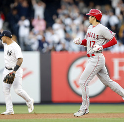 【MLB】大谷翔平、125メートル大飛球第5号をジャッジに強奪される　「ホームラン泥棒」と実況も落胆