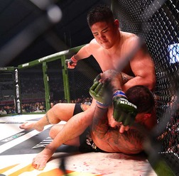 【RIZIN】スダリオ剛、UFC仕込みのMMAファイトで南海の大魔神を“血染め”圧倒　「産まれた子供にかっこいい姿見せられた」