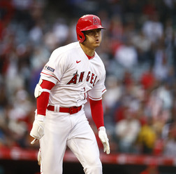 【MLB】大谷翔平、一塁への“俊足”内野安打で出塁　実況は「非現実的だ」と驚きのあまり繰り返しつぶやく