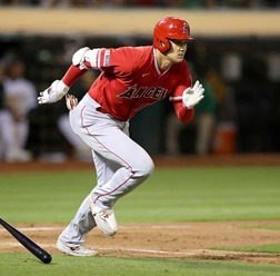 【MLB】大谷翔平、痛烈打球音の二塁打で4戦連続安打も…首位打者争いに「新ライバル」急浮上