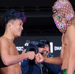 【RIZIN.45】会見“ぶち切れ退出”の芦澤竜誠、覆面姿で計量パス　太田忍とグーパン交わす