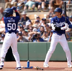 【MLB】「3つの頭を持つ怪物」ベッツ、大谷翔平、フリーマンの最強上位打線を米メディアが称賛「圧倒的な強さ」