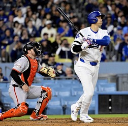 【MLB】大谷翔平「2番DH」 スタメン　“好相性”の同僚グラスノーを援護する今季8号なるか、登板時は「打率.393、2本塁打」