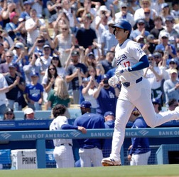 【MLB】「ショウヘイはロサンゼルスの一部になった」市議会が5月17日を“大谷翔平の日”に公式認定　「すごく特別な瞬間」