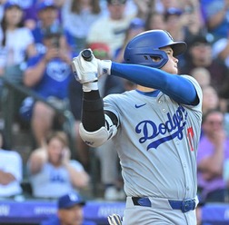 【MLB】大谷翔平は「史上最高のリードオフヒッター」　オズナ超えの単独トップ21号、移籍後初の先頭打者弾に“マニア”も歓喜