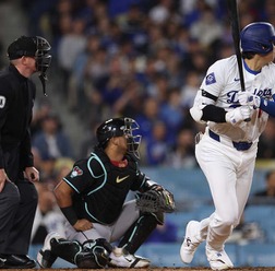 【MLB】大谷翔平、初回に中前打で逆転劇の口火　フリーマンとテオスカーの連続アーチで“電光石火”の4得点