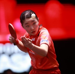 張本美和が“世界女王超え”で初勝利なるか　孫穎莎との大一番、初出場の15歳がベスト8進出目指す【WTTシンガポールスマッシュ】