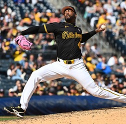 【MLB】36歳チャップマンがシンカーで今季最速「169.1キロ」　強打者マチャドも苦笑いの剛球連発